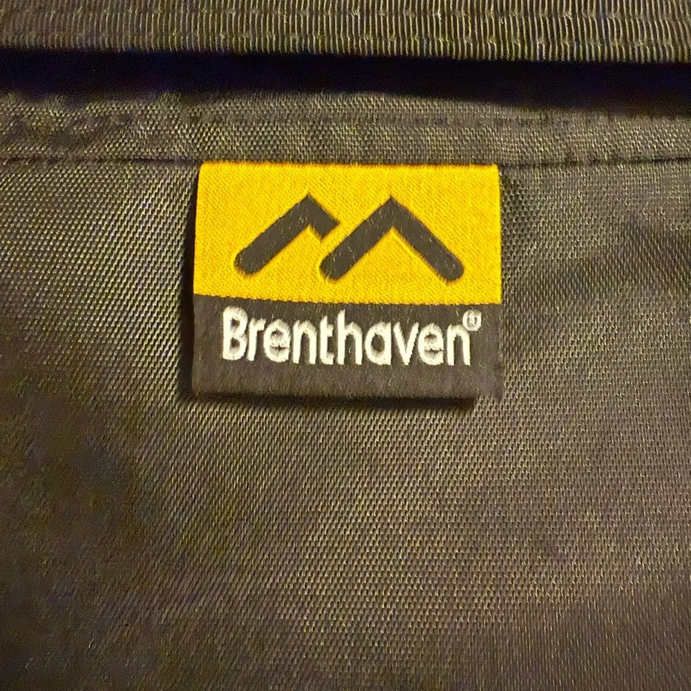 Brenthaven Black Laptop Computer Bag 12 Inches Durable Handheld Case
